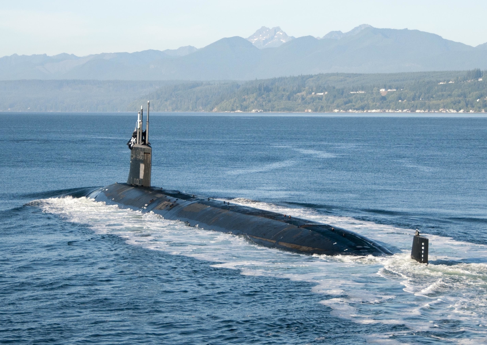 Best Ever? Meet the Navy's 3 Powerful Stealth Seawolf Submarines | The